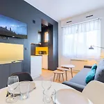 - App Art Deco Equipped For 2! * Marcq-en-Baroeul